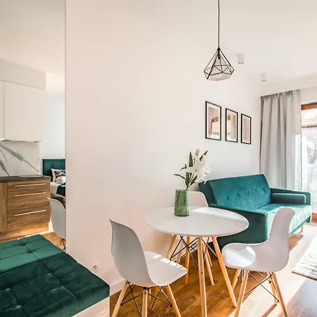 Homewell Dominikanska Апартаменти