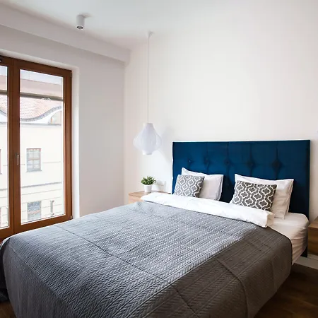 Апартаменти Homewell Dominikanska *