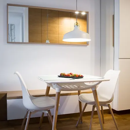 Homewell Dominikanska Познань