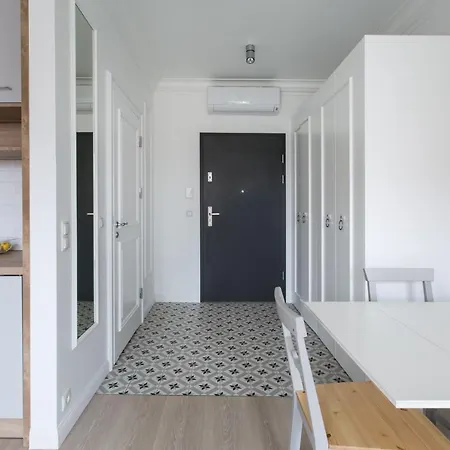 Homewell Dominikanska Апартаменти