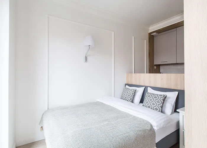 Homewell Dominikanska 아파트 *